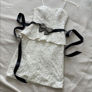 White Floral Lace Peplum Strapless Dress